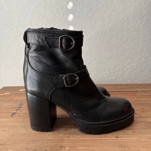 Women's Emanuele Crasto Lug‎ Sole Black Leather Buckle Ankle Boots Size 6.5 - Picture 10 of 10